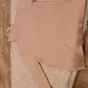 💓 Beautiful Ann Taylor turtleneck sweater.